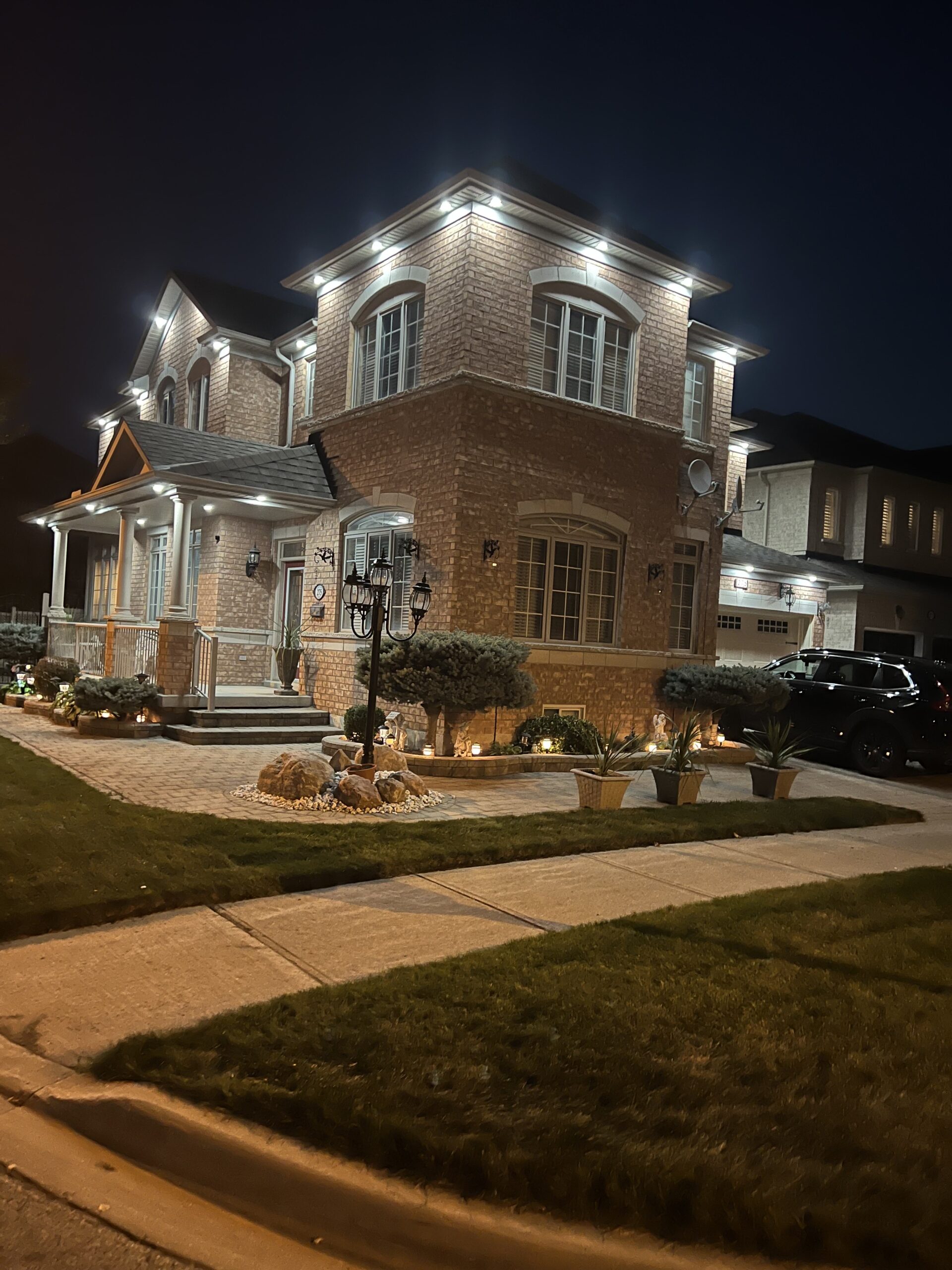 Pot Lights vs Traditional Lighting: Which Is Right for Your Home?
